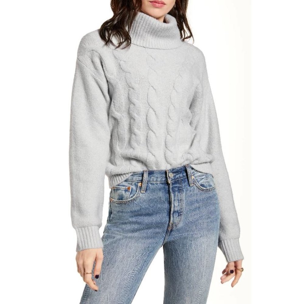 BP. Cable Stitch Turtleneck Sweater Small